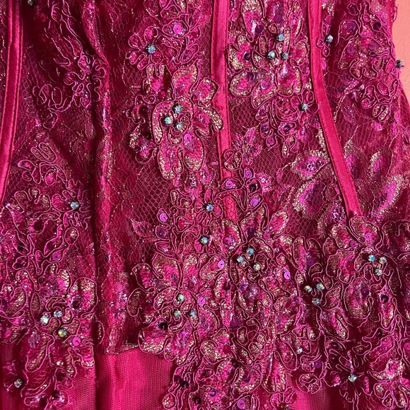 Jasz Couture Prom Dress 10 - Picture 11 of 11